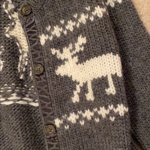 Abercrombie Cardigan - Picture 2 of 2